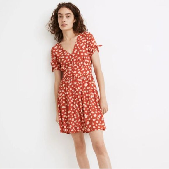 Madewell  Button-Front Tie-Sleeve Retro Dress in Happy Hibiscus Petite 12 - Picture 1 of 12
